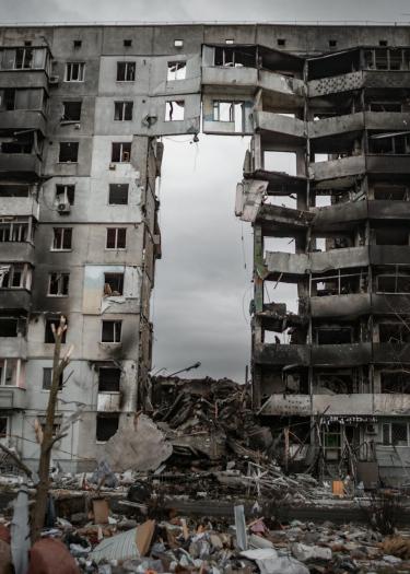 Foto, zerstörter Wohnkomplex