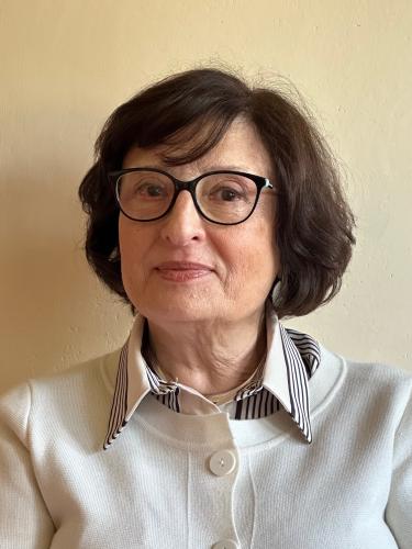 Images shows a portrait of Professor Ilaria Porciani