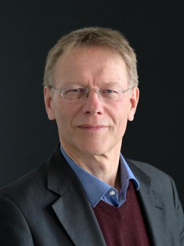 The image shows Professor Thomas Maissen