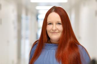 Porträt Dr. Claudia Backes