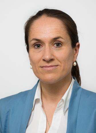 Portrait Prof. Dr. Beatrix Busse, Prorektorin der Universität Heidelberg