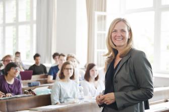 Prof. Dr. Anja Seibert-Fohr
