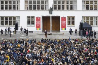 Erstsemesterbegrüßung WS 2021 auf dem Universitätsplatz